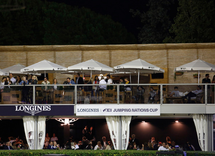 2019-TCR-area-montaje-de-stands-para-ferias